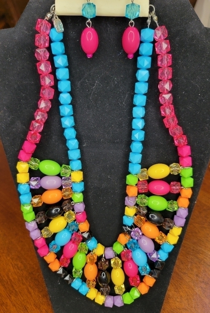 Colorful Beaded Necklace Set